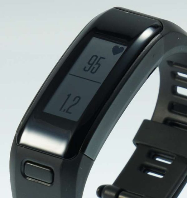 garmin vívosmart hr review