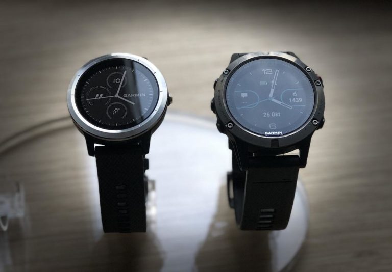 vivoactive 3 or fenix 5