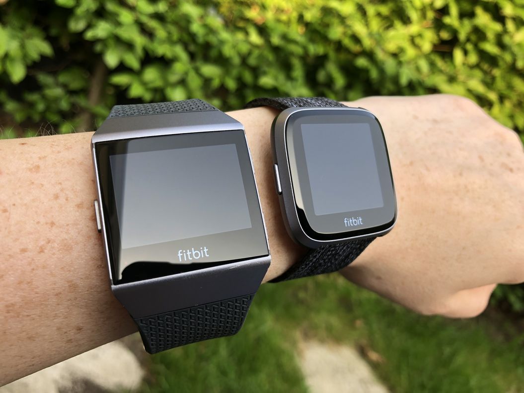 fitbit ionic or versa