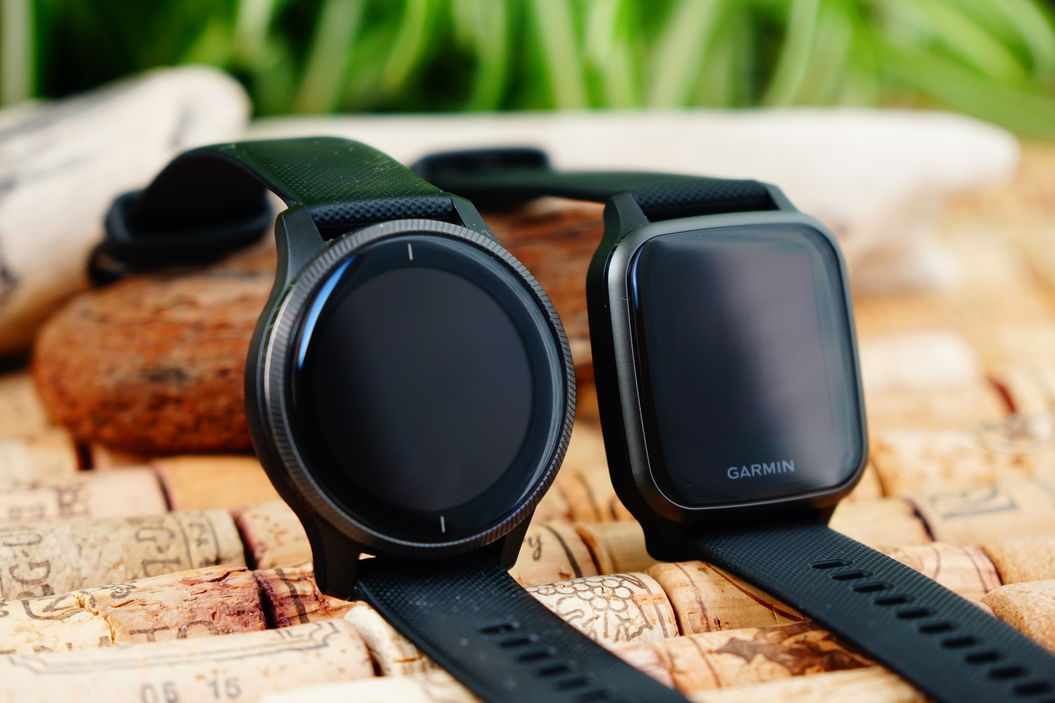 Garmin Venu Sq vs Venu What really makes them different Fitness